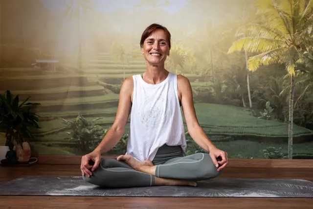 Cira in the shala of Puerto de la Cruz.